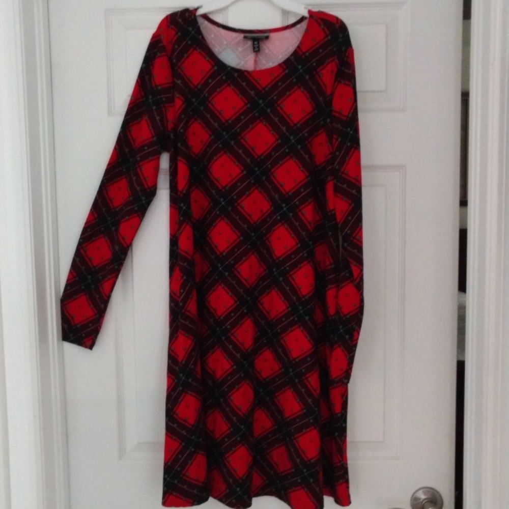 Allison Brittney Red and Black Plaid Holiday dress. Size Medium long sleeve